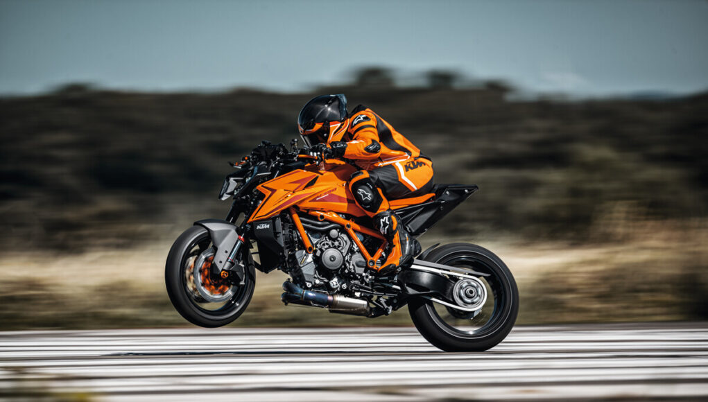 KTM 1390 SUPER DUKE R