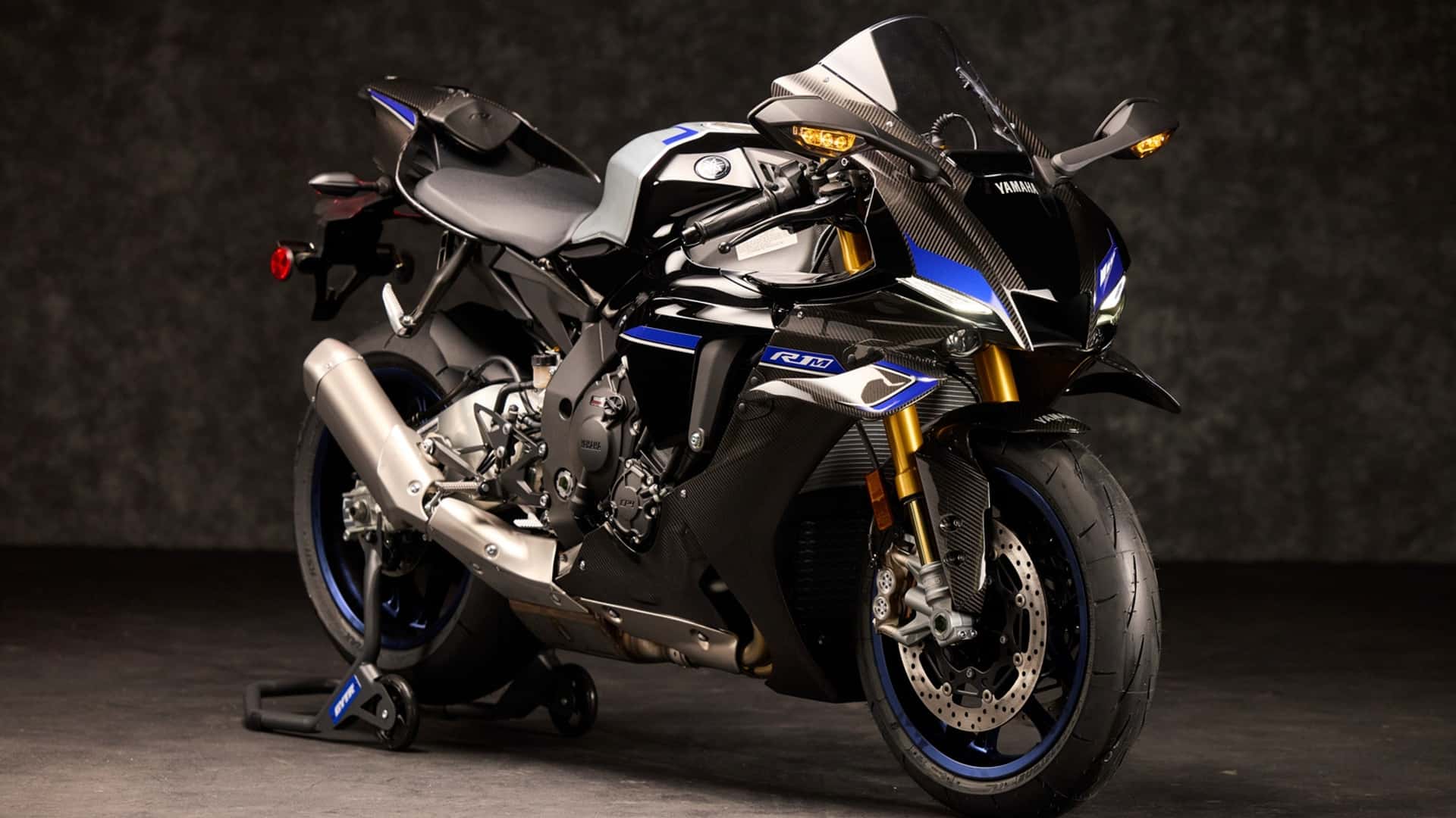 2025 Yamaha R1M