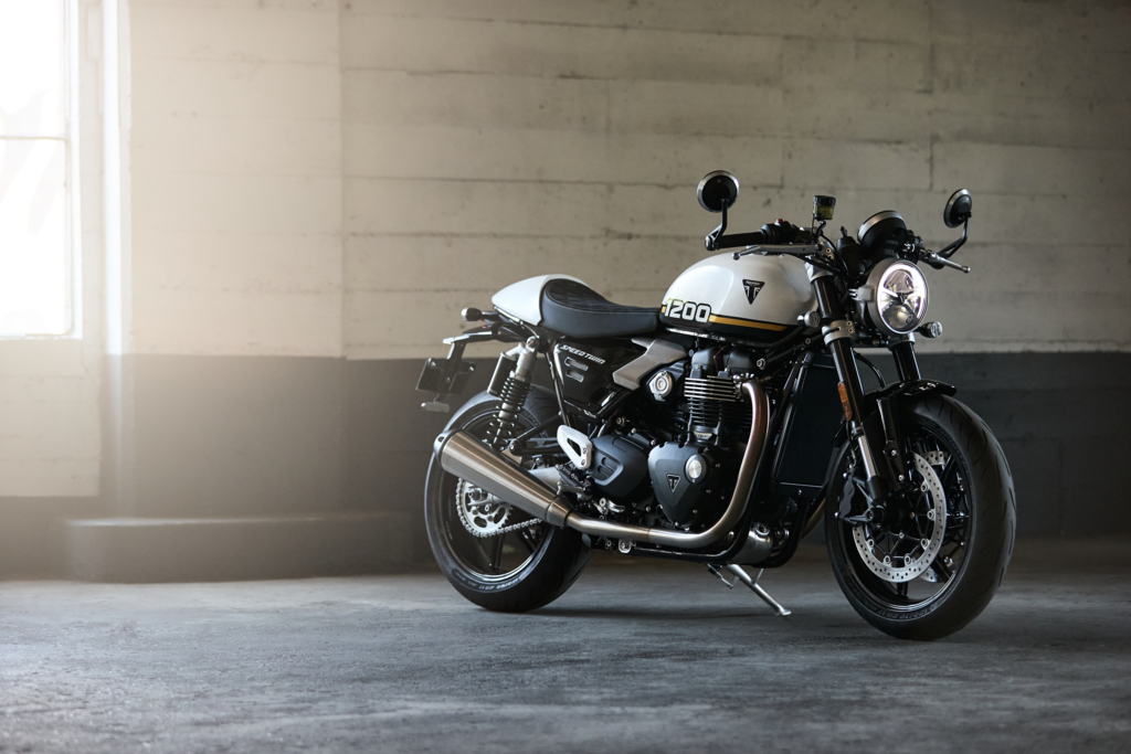 2025 Triumph Speed Twin 1200 and 1200 RS