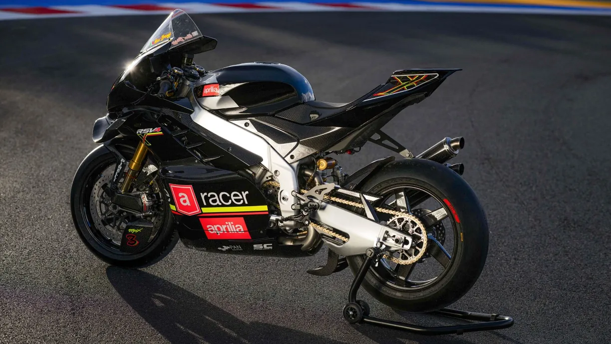 Aprilia RSV4 X ec3ma