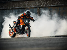 KTM 990 Duke R