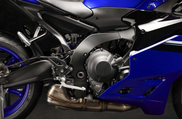 2025 Yamaha YZF-R9