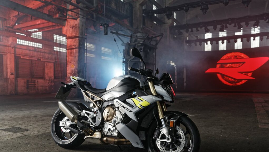 BMW S1000R