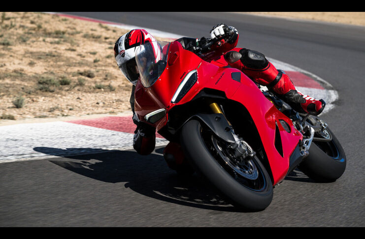 2025 Ducati Panigale V2