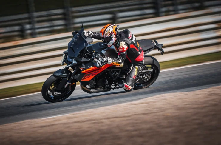 KTM 1390 Super Duke GT