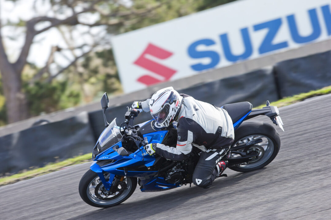 Suzuki GSX-8R