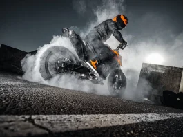 2025 KTM 790 Duke