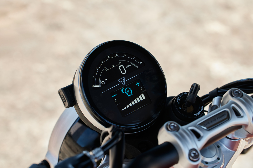 Speed Twin 1200 TFT dash