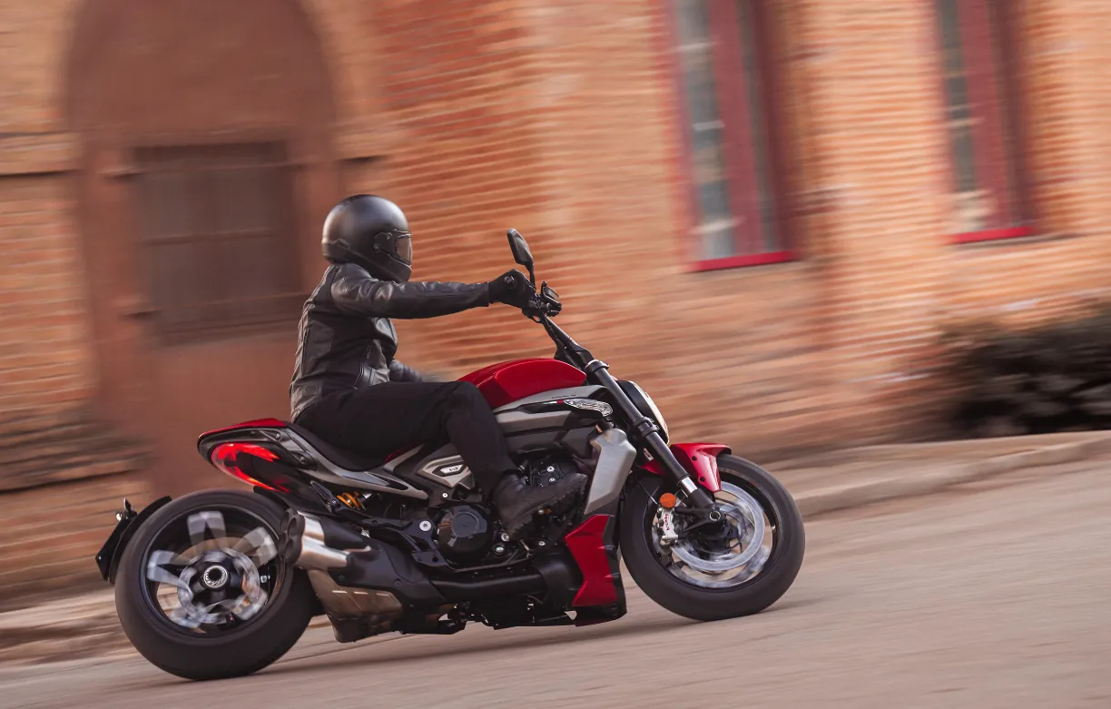 Ducati XDiavel V4